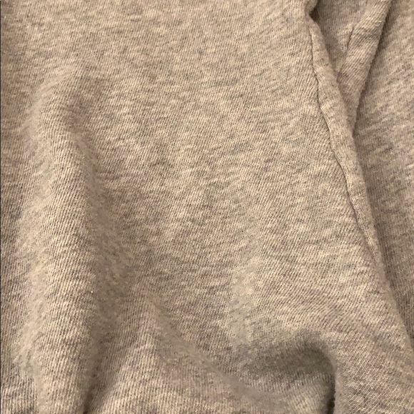 Grey Top - Picture 2 of 2